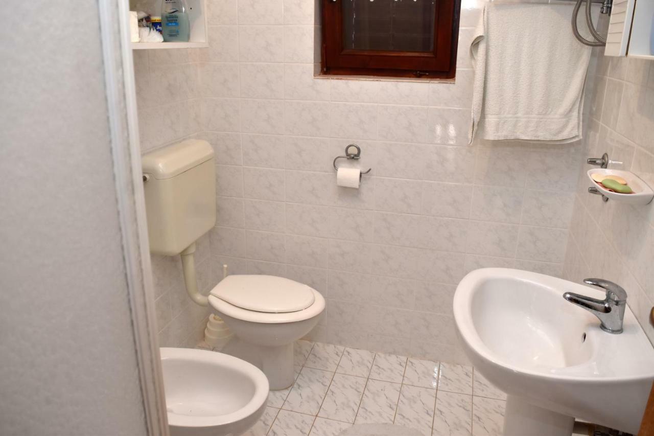 Apartments Car Vir Εξωτερικό φωτογραφία